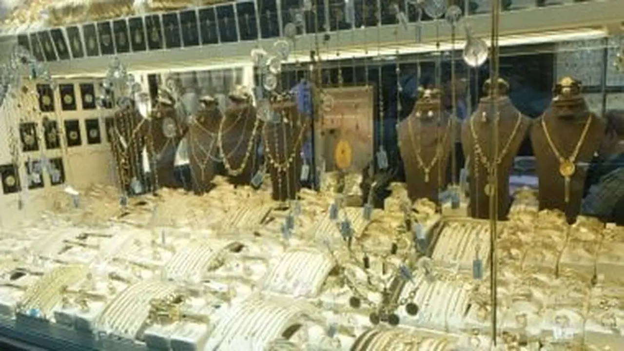 كيف ستتغير أسعار الذهب في مصر بعد بدء تحرك إيران العسكري؟